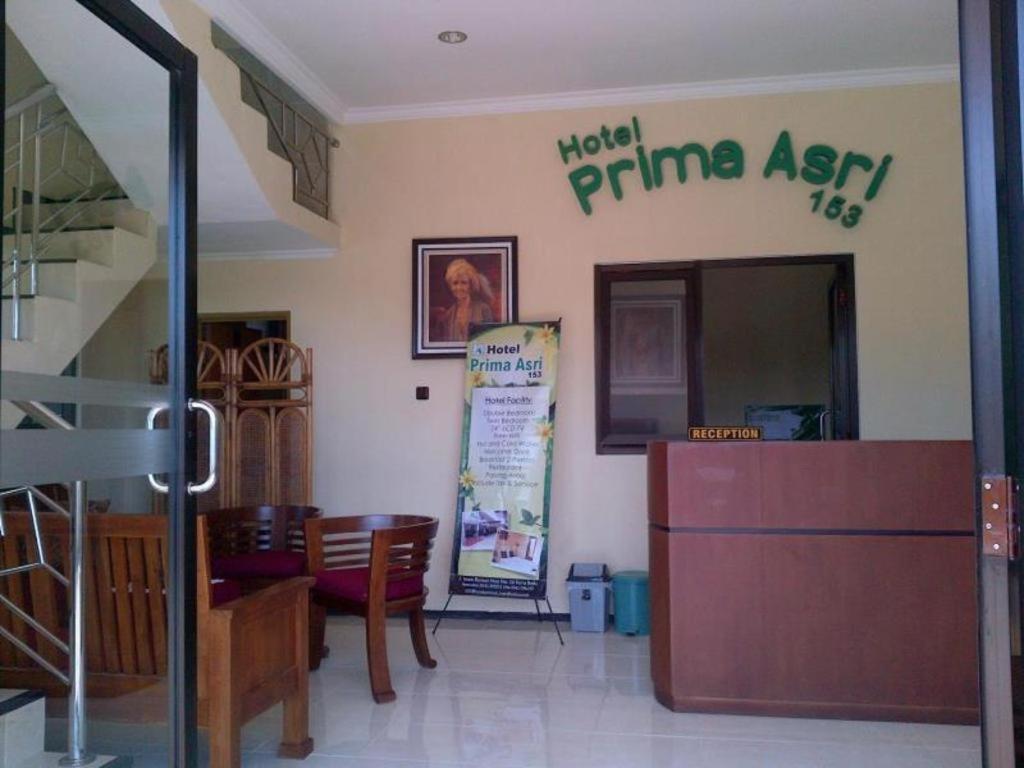 Oyo 557 Prima Asri 153 Malang