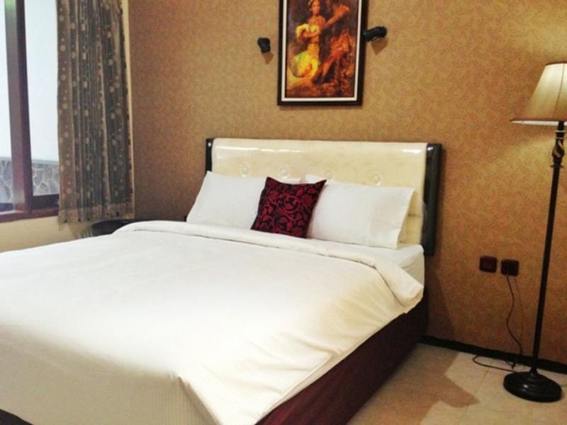 Oyo 557 Prima Asri 153 Hotel *