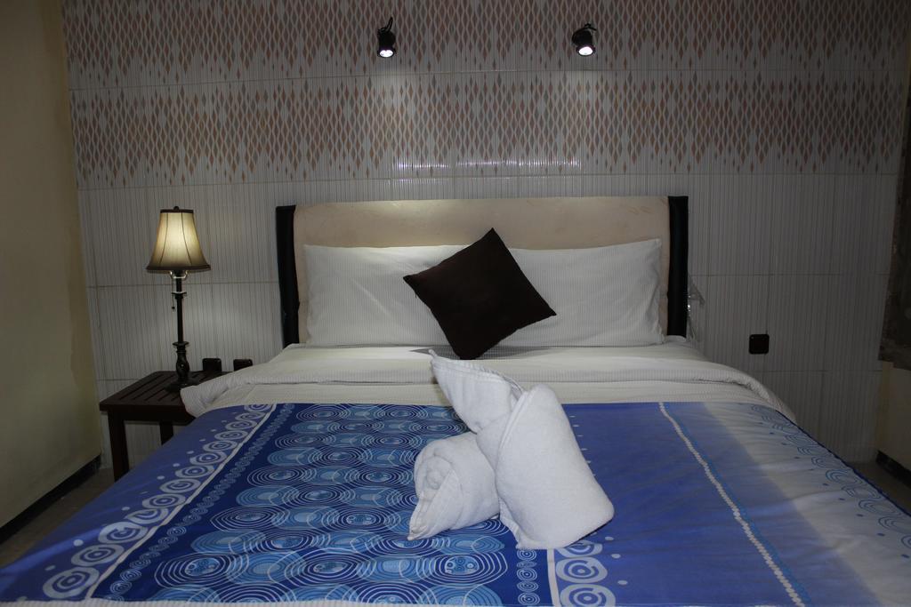 Hotel Oyo 557 Prima Asri 153 *