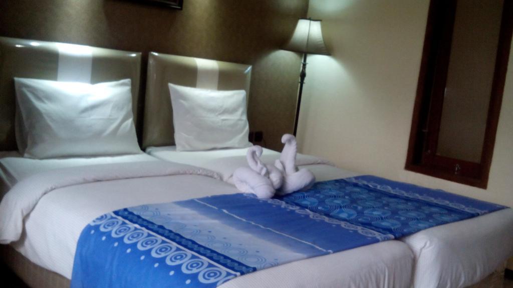 Oyo 557 Prima Asri 153 Hotel *